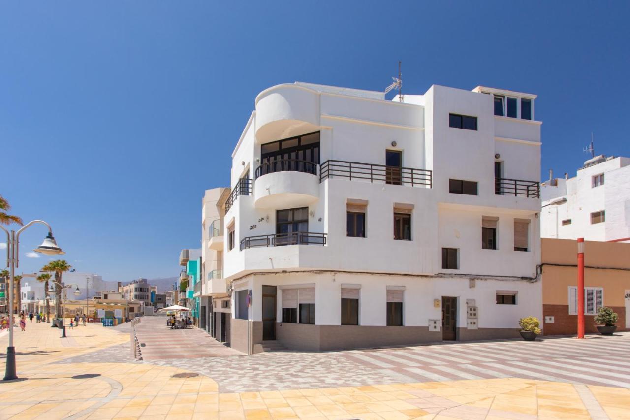 Апартаменты Arinaga Colors, Tu Casa En La Playa Экстерьер фото